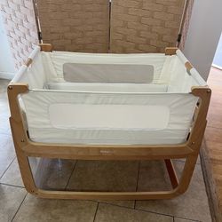 Snuzpod 4 Bedside Bassinet 