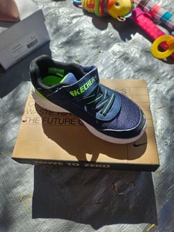 Nike Star Runner 3 Kids Sneakers – Size 9C