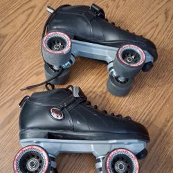 Roller Skates / Blades. Size 8 / Large 