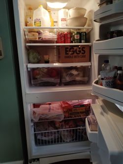 White Top-Freezer Refrigerator