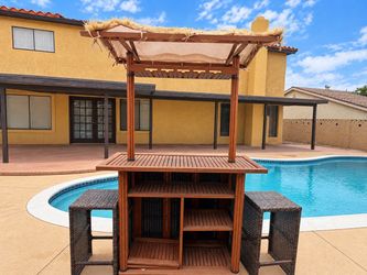 💥💥Moving SALE- 🌴🍹 OUTDOOR TIKI BAR💥💥