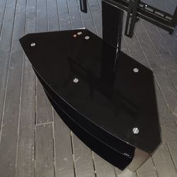 Entertainment/ TV Stand With Mounting Bracket 