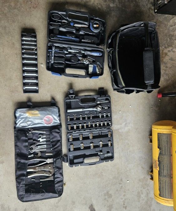 Mechanics Tool Set wrenches and sockets