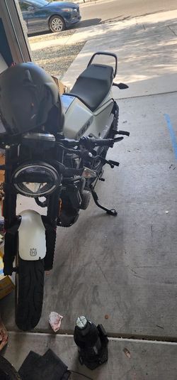 2023 Husqvarna Vitpilen 401
