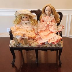 Ashley Belle Doll Double Chair Loveseat (Dolls additional price)