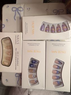 Press on nails