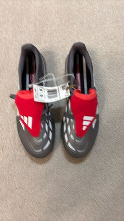 Size 8 adidas predator elite no box