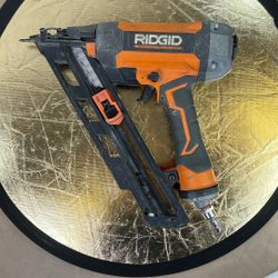 Used, Tested Ridgid Angled Finish Nailer R250AFF 15ga 