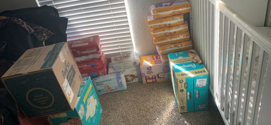Baby Diaper Bundle Lot size 1