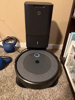 iRobot Roomba I3