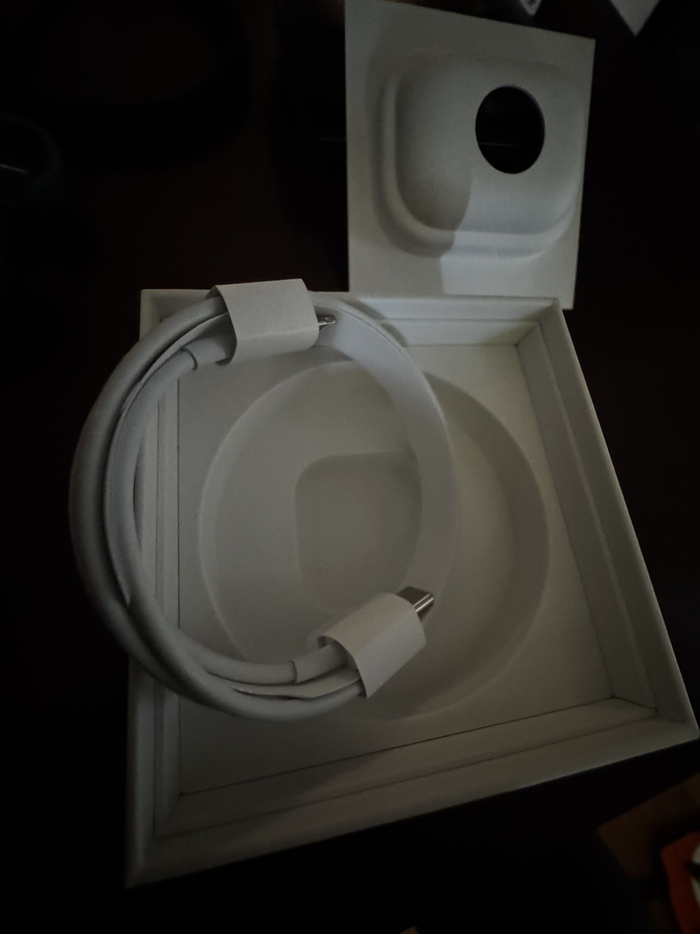 Like New AirPod Pros Gen 2 Audio & Speakers