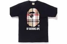 Bape tee shirt Burberry