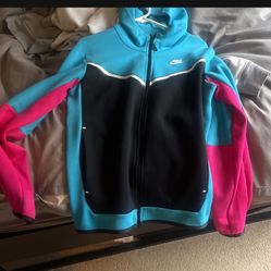 nike tech south beach 