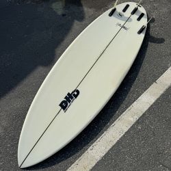 6’5” Surfboard