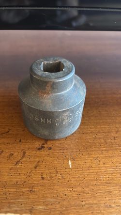 36 mm MAC socket
