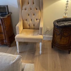 Throne Type Chair