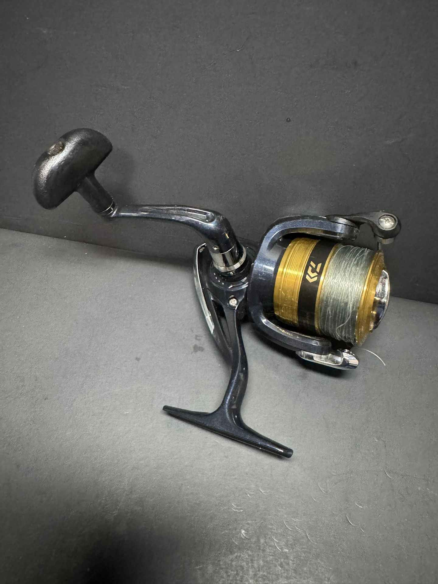 Daiwa Fishing Spinning Reel - Like New