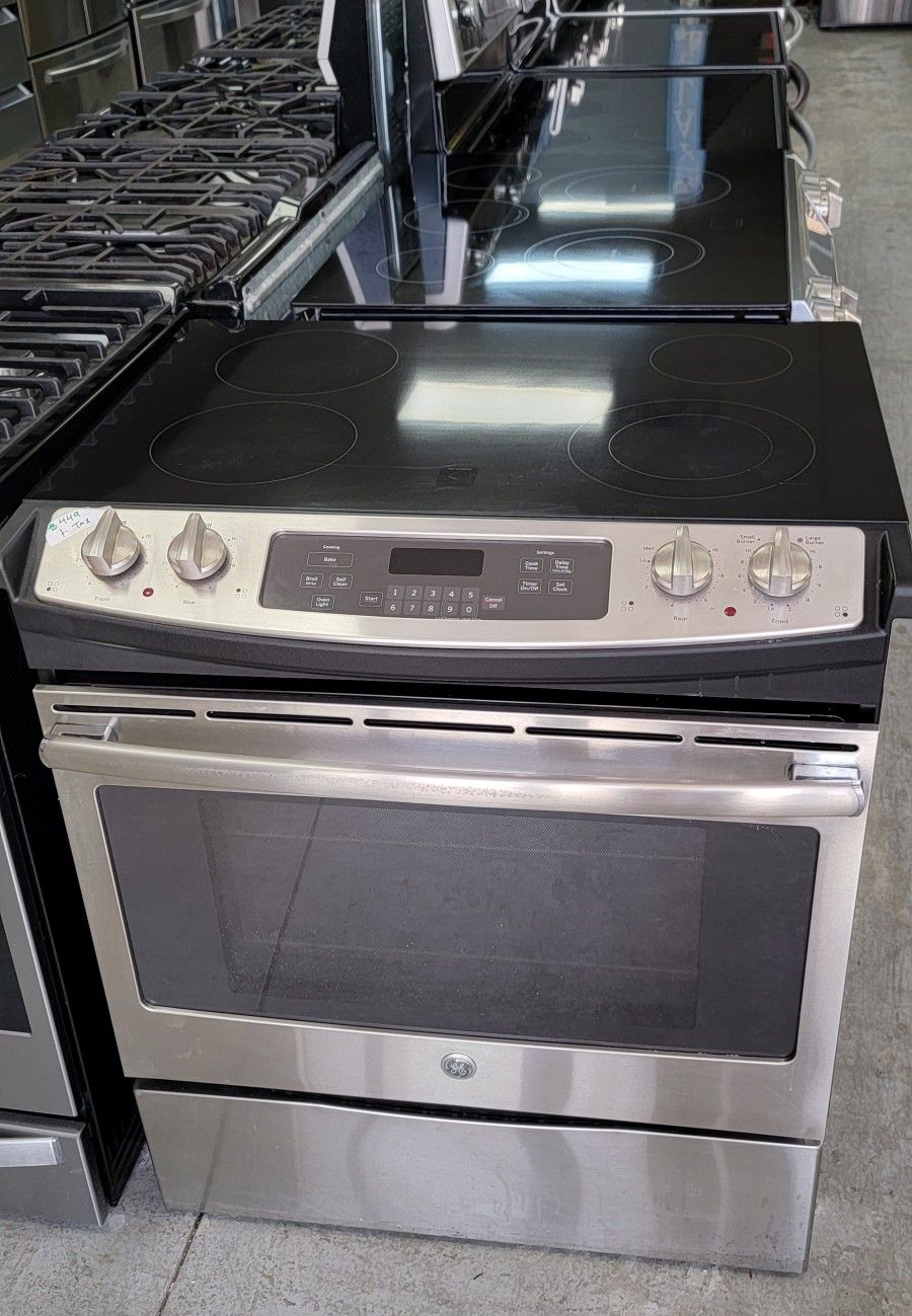 Slide in Stainless Electric Glass Top Everything Works