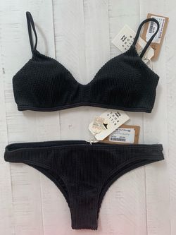 New! Billabong Black Ribbed Bikini w/ Cheeky Bottoms