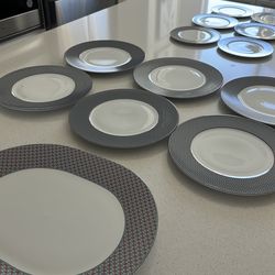 Authentic Hermes Plates !!! Spring Sale !!! Collectible