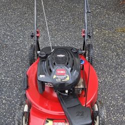 Toro Self-propelled Lawn Mower 
