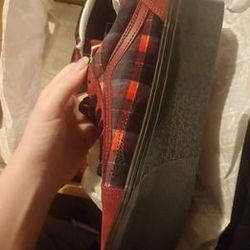 platform vans plaid size 6