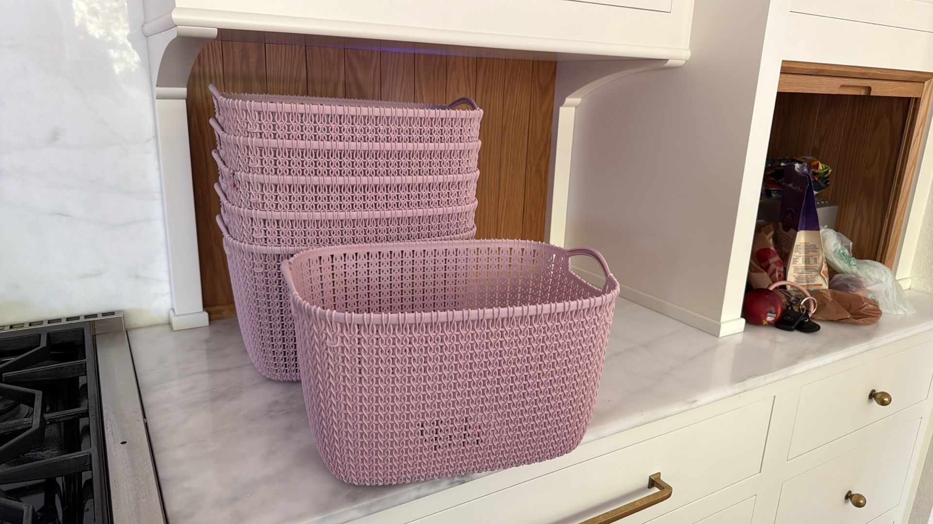 plastic baskets for storage 