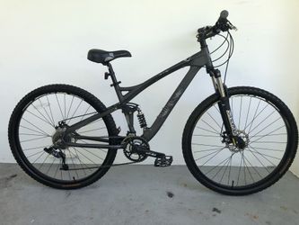 Mongoose XR PRO 29 Disc Brakes Full Suspension Mountain Bike for Sale in Hollywood FL OfferUp