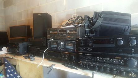 Home stereo equipment