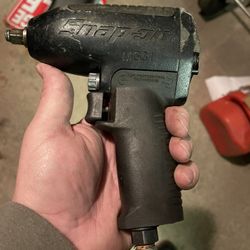 Snap On 3/8 Pneumatic Impact
