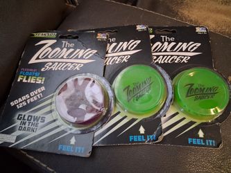 The Zooming Saucer Flying Disc Toy – 3 Pack