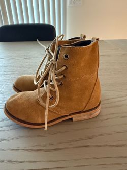 SweetHoney sharp boots camel colored