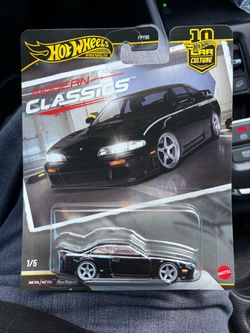 Hot Wheels Premium