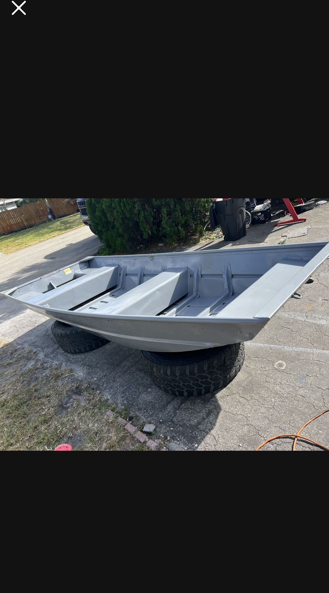 2005 Crest Liner 12ft Jon Boat Wide Beam, John Boat for Sale in Fort