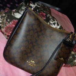 BRAND NEW COACH WITH WALLET/LANYARD 