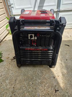 Predator Super Quiet Inverter Generator