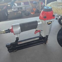 Air Nailer/stapler 