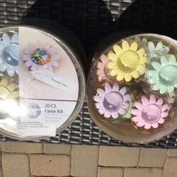 Multicolor Flower Favor Kit