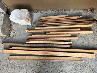 FREE  Stretcher Bars  for your art work