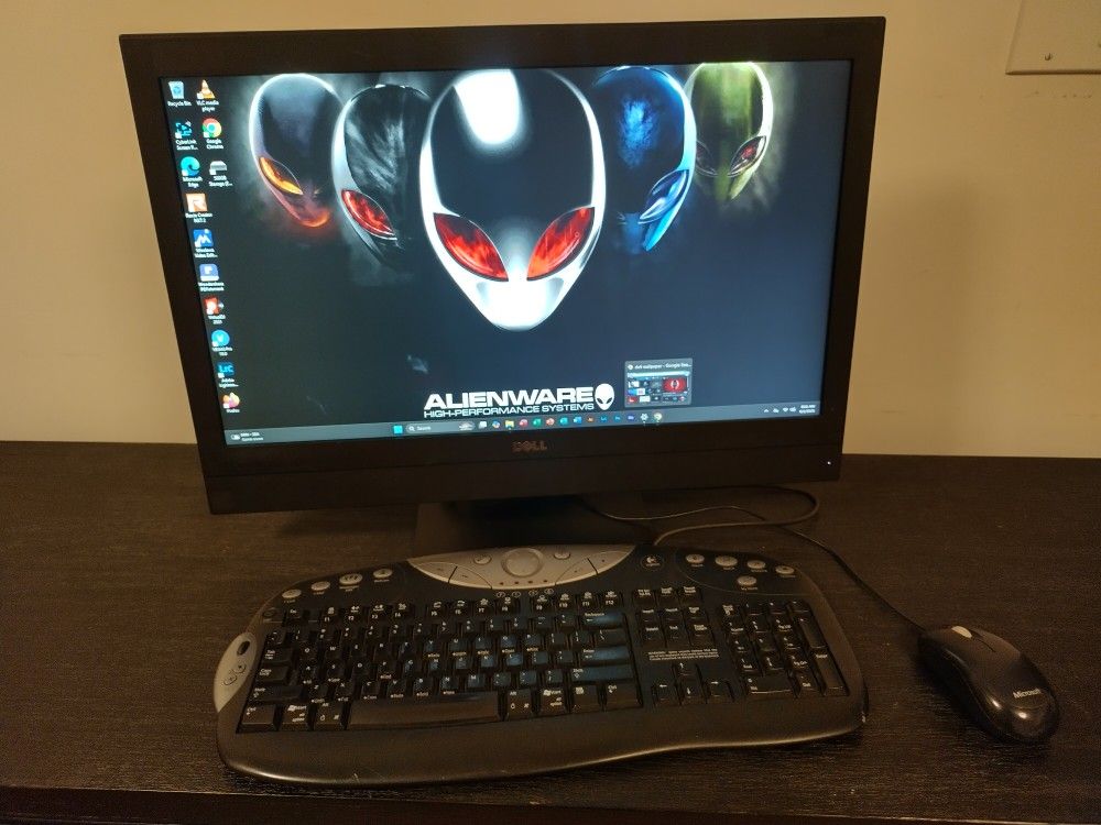 Dell - 24" All In One System - Complete $150 - 2025 Windows 11 Pro+ Loaded