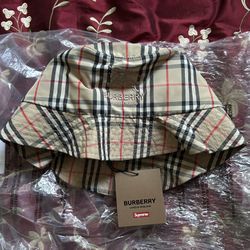 Supreme Burberry Crusher 