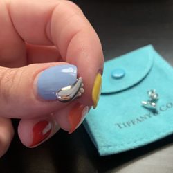 Tiffany &Co. -Teardrop Earrings 