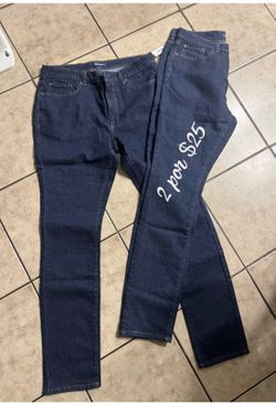 Pantalón de hombre  size 32 x 32  los dos por $25