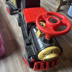 Hammacher  Schlemmer Train