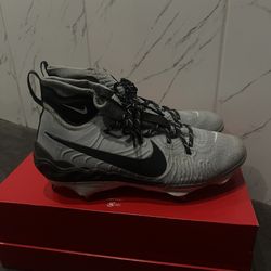 Baseball Metal Cleats