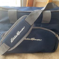 Eddie Bauer Oversized soft sided lunchbox / Cooler 