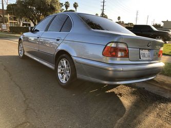 03 BMW 525i e39 Thumbnail