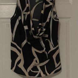 Black & Cream Cowl Collar Size L