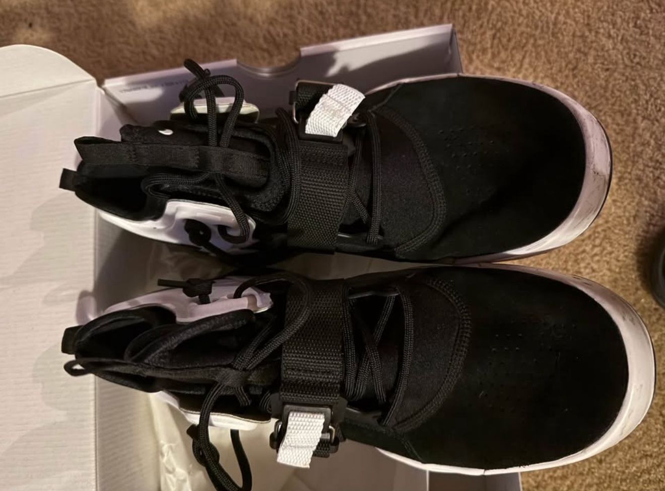 Nike Air Max 270