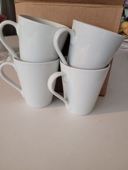   Coffee Cups ( 8 cups total) $5